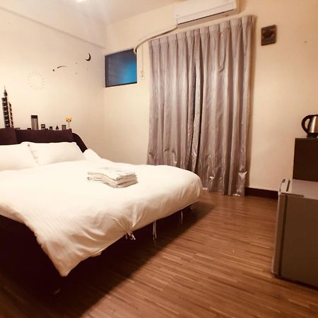 Love Feng Jia Apartment Hotel Taichung Luaran gambar