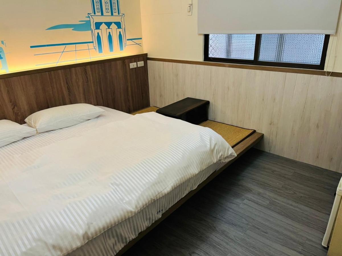 Love Feng Jia Apartment Hotel Taichung Luaran gambar