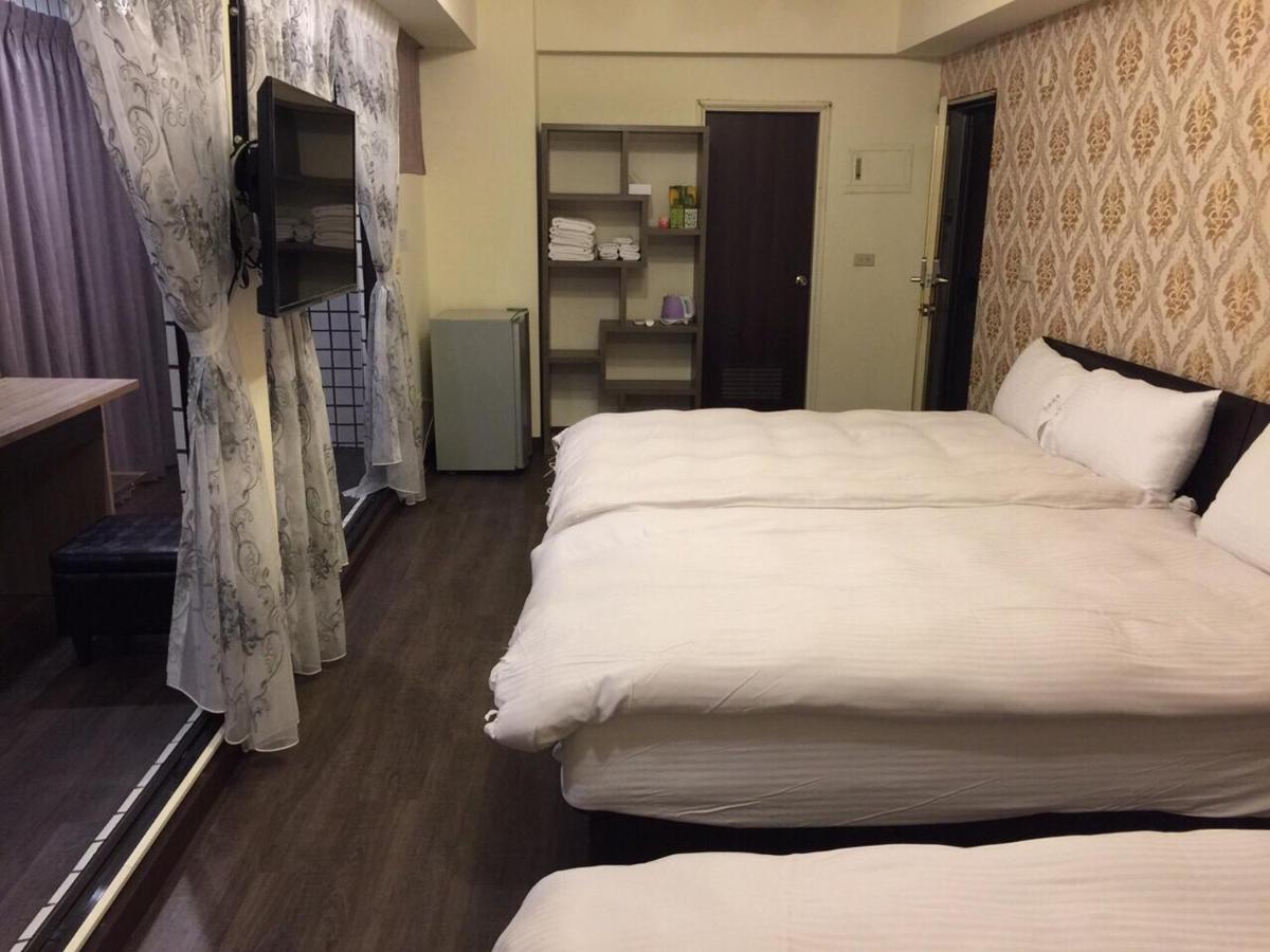 Love Feng Jia Apartment Hotel Taichung Luaran gambar