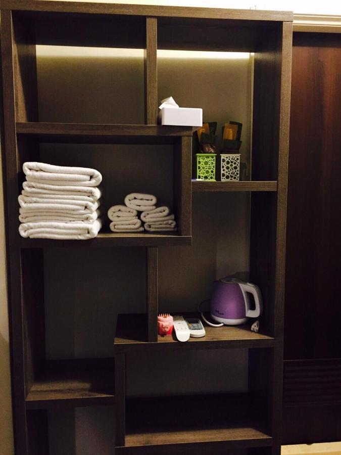 Love Feng Jia Apartment Hotel Taichung Luaran gambar