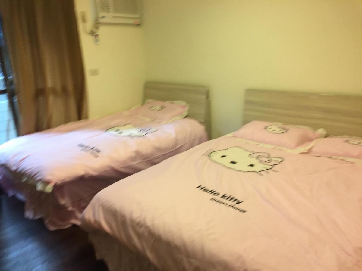 Love Feng Jia Apartment Hotel Taichung Luaran gambar