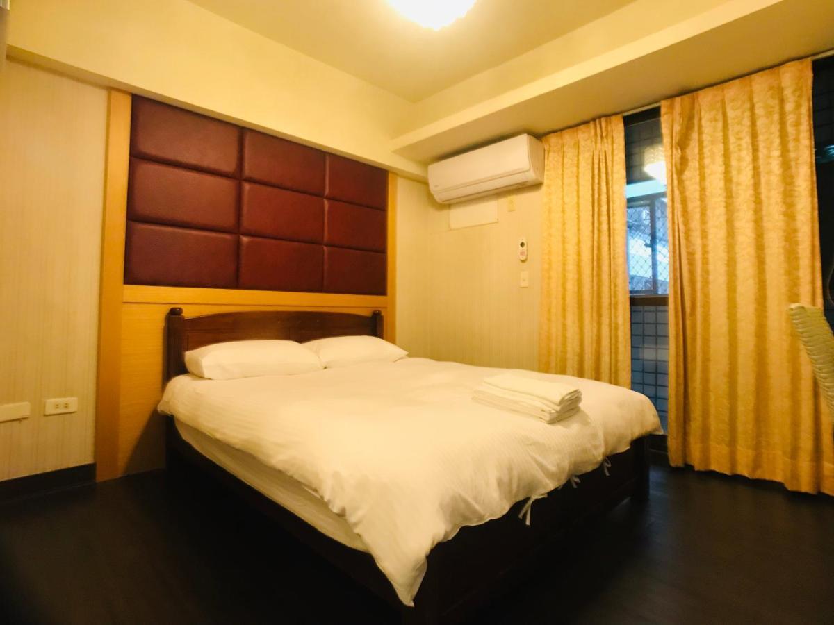 Love Feng Jia Apartment Hotel Taichung Luaran gambar